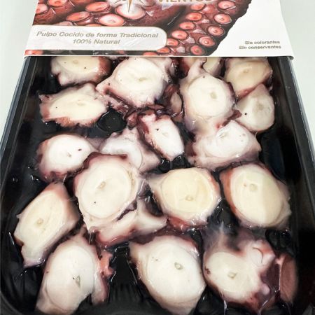 Pulpo gallego cocido y en rodajas